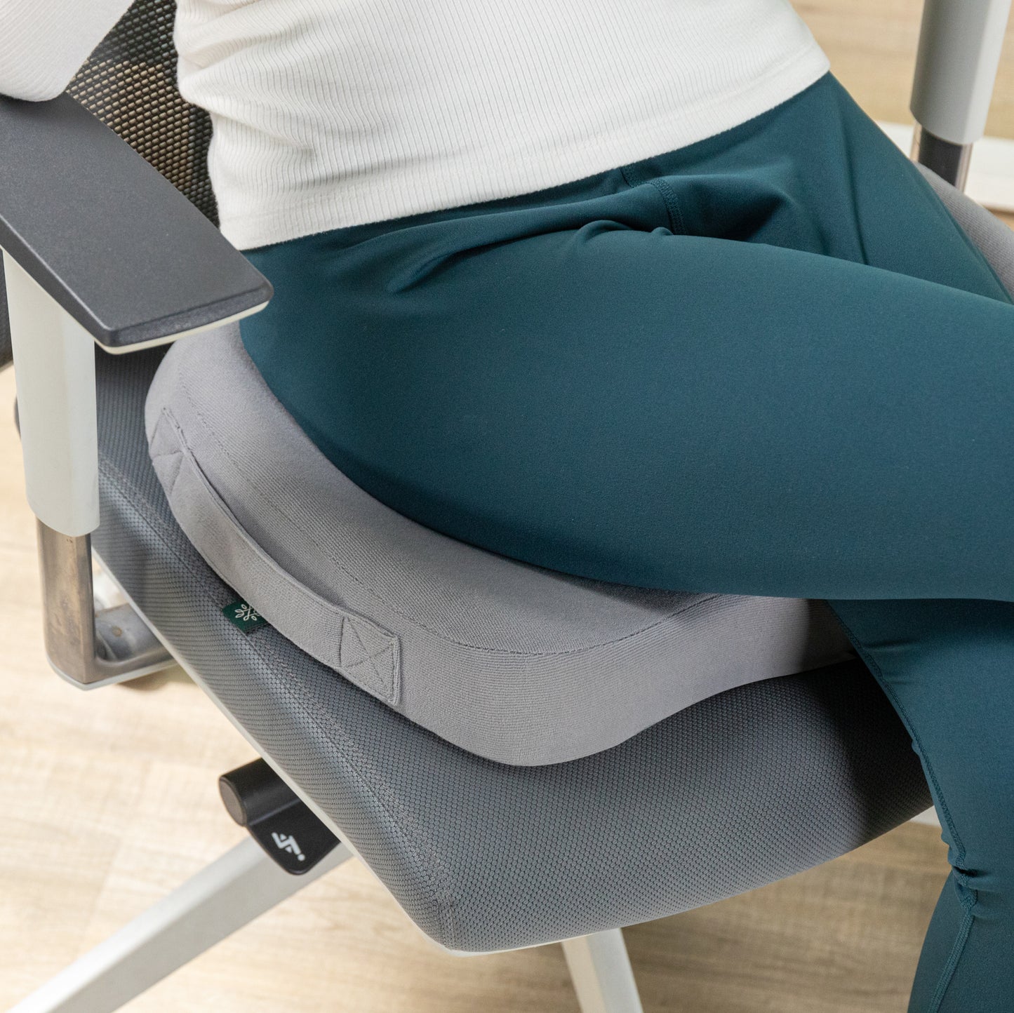 Đệm Gối Lót Ghế Memory Foam Hỗ Trợ Cột Sống Cho Dân Văn Phòng - Seat Cushion Memory Foam